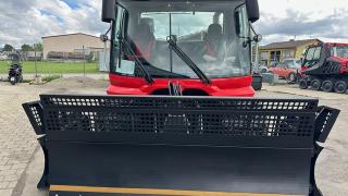 PistenBully 600 agritech (2012)